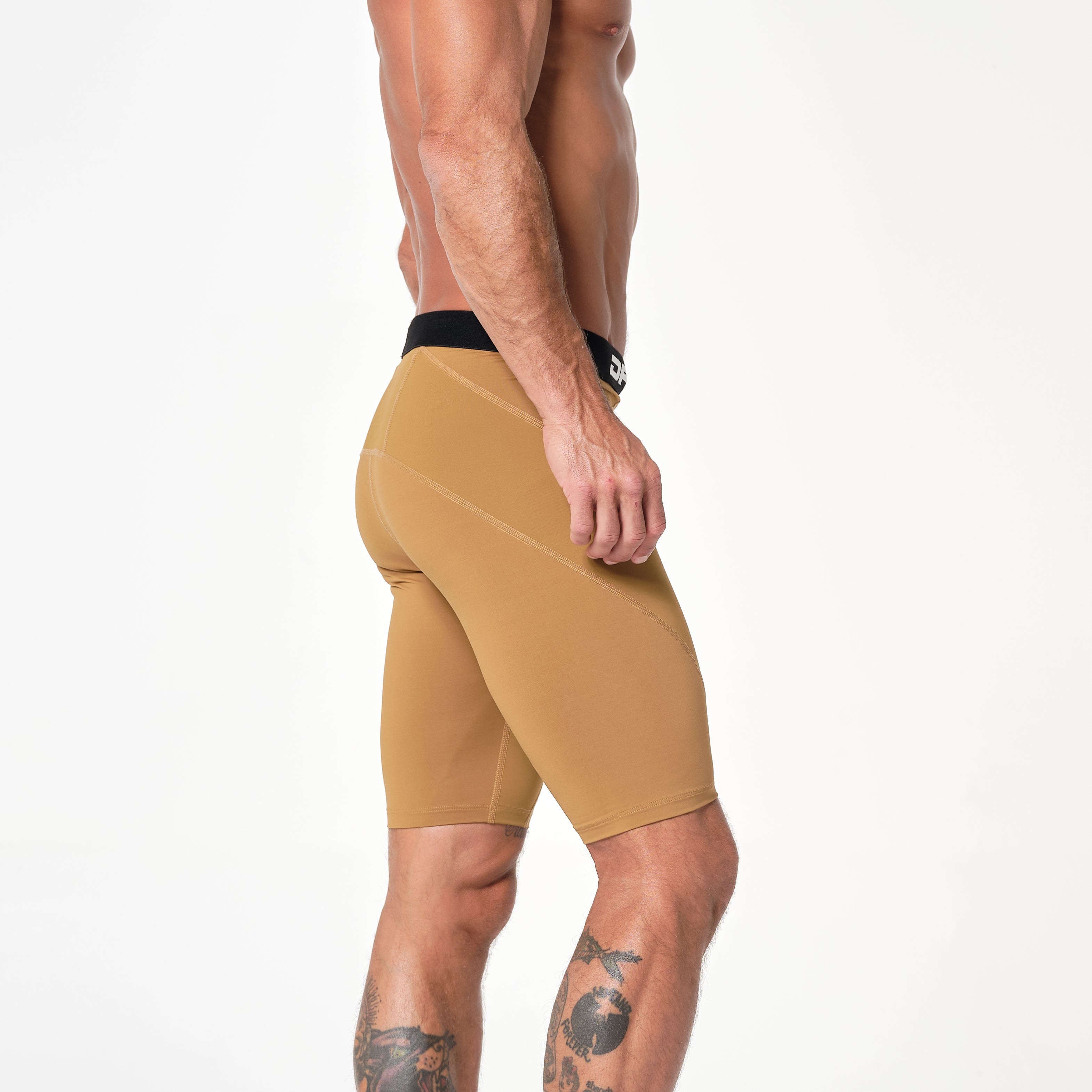 ACTIVE Ax COMPRESSION SHORTS